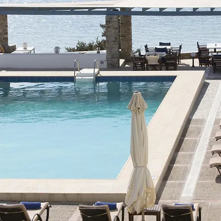 Kouros Village 3* Antiparos ciudad