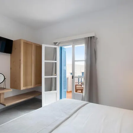 Hotel Kouros Village Antiparos Town