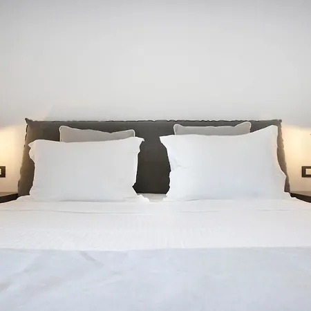 Kouros Village Andíparosz Póli