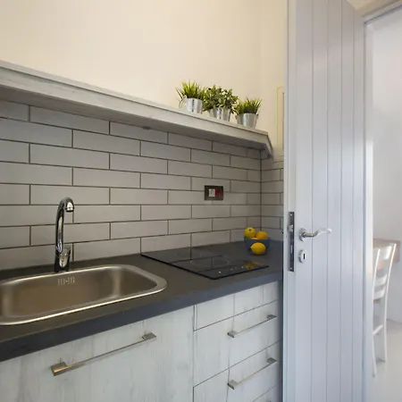 Kouros Village Hotel 3*