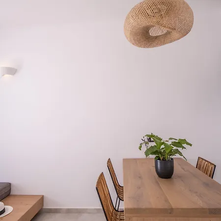 Otel Kouros Village 3*