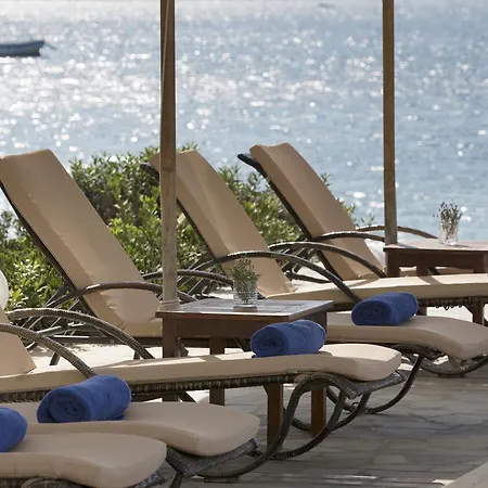 Kouros Village Otel 3*
