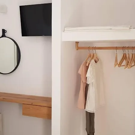 Kouros Village Hotel 3*