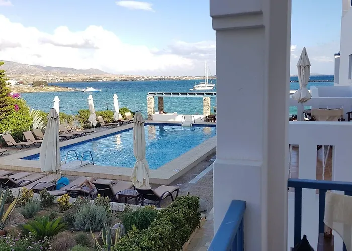 Kouros Village Ξενοδοχείο